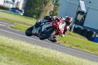 brands-hatch-photographs;brands-no-limits-trackday;cadwell-trackday-photographs;enduro-digital-images;event-digital-images;eventdigitalimages;no-limits-trackdays;peter-wileman-photography;racing-digital-images;trackday-digital-images;trackday-photos